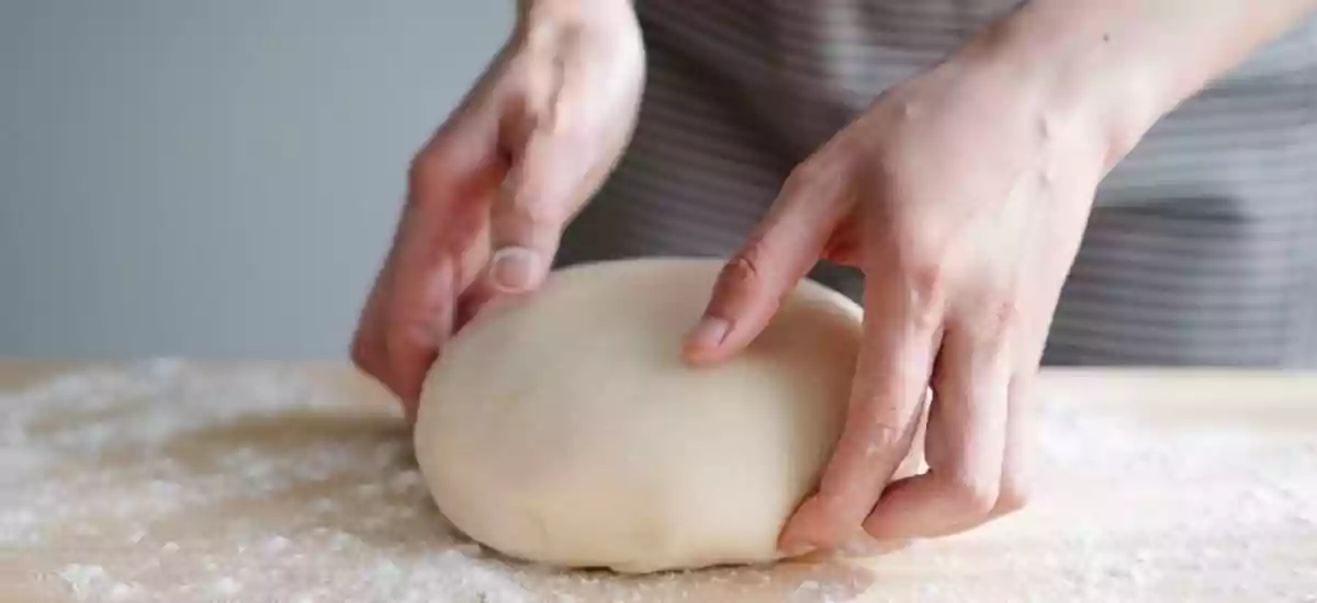 How To Knead Pizza Dough